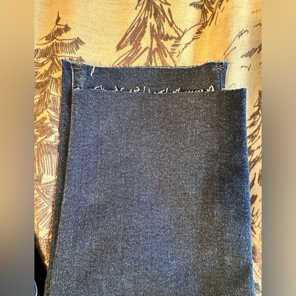 NWT- Mavi Viola Cropped Straight Leg - Picture 5 of 5